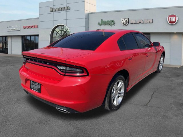 Used 2022 Dodge Charger SXT RWD image 3