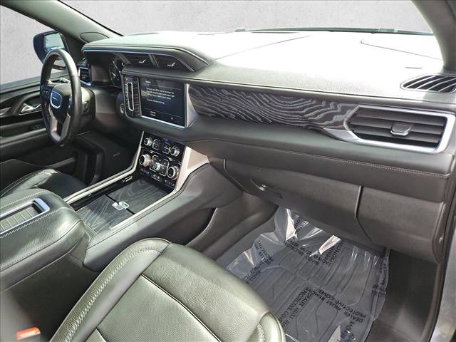 Used 2021 GMC Yukon Denali w/ Denali Premium Package AWD/4WD image 27