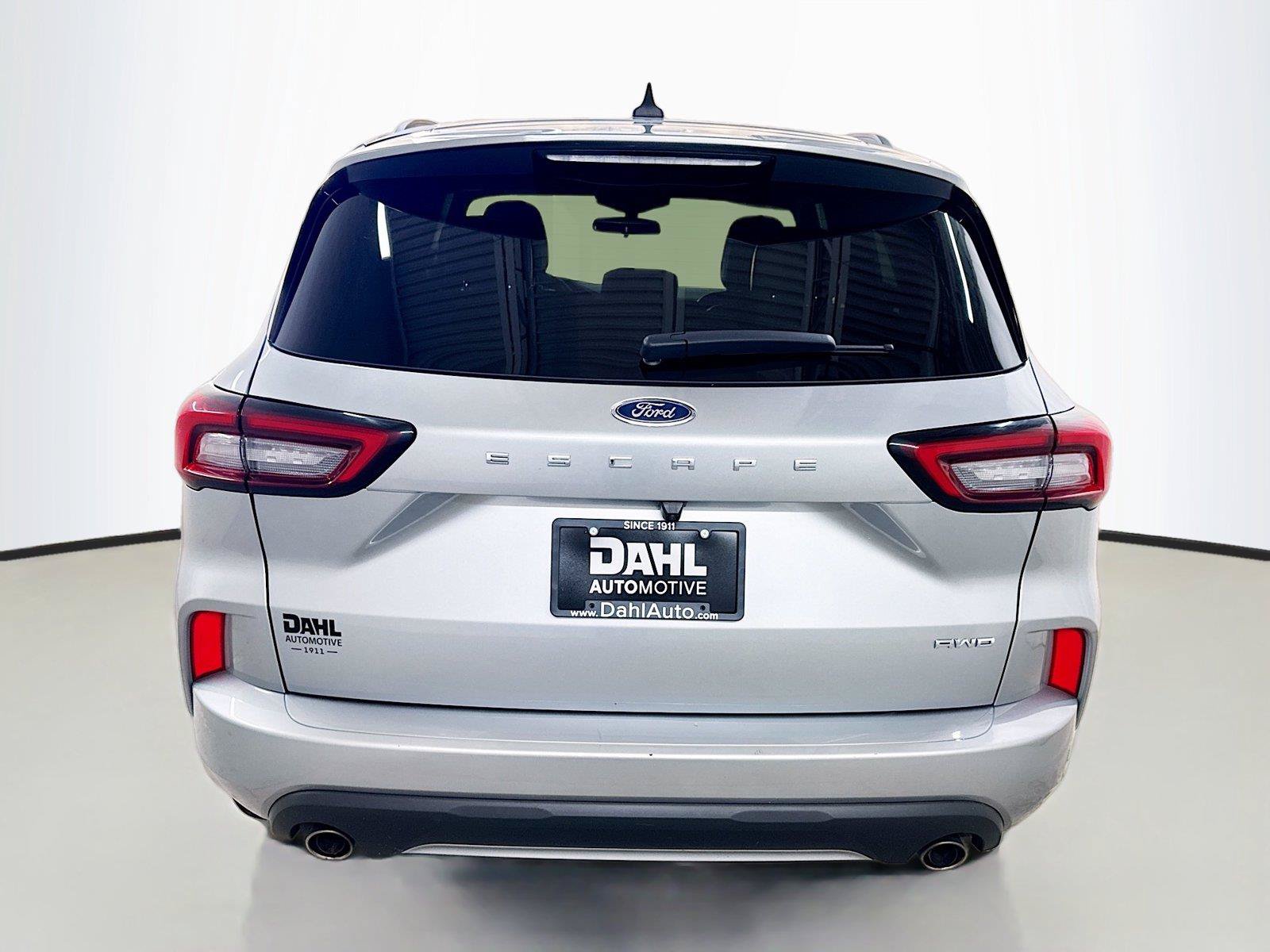 Used 2024 Ford Escape ST-Line AWD/4WD image 11