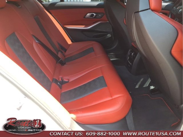 Used 2021 BMW M3 Competition w/ Executive Package RWD image 28