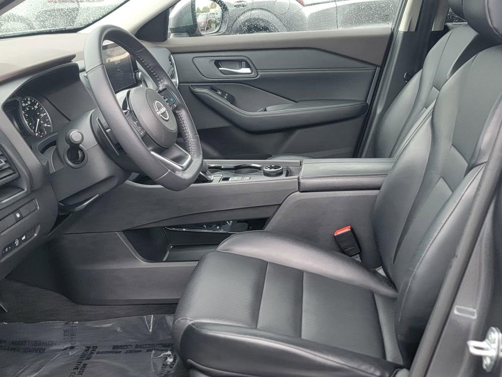 Used 2023 Nissan Rogue SV w/ SV Premium B Package AWD/4WD image 13