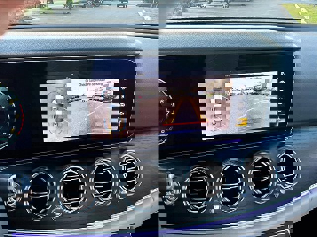 Used 2022 Mercedes-Benz E 450 4MATIC Sedan image 21