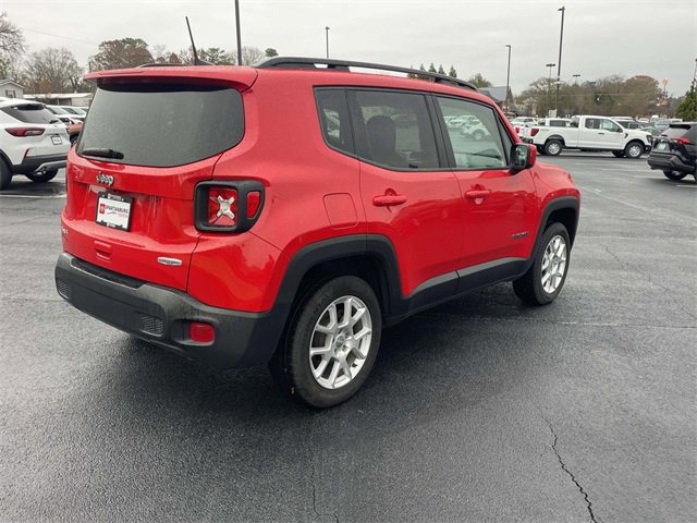 Used 2020 Jeep Renegade Latitude w/ Cold Weather Group image 6