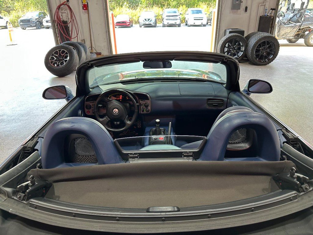 Used 2002 Honda S2000 image 21