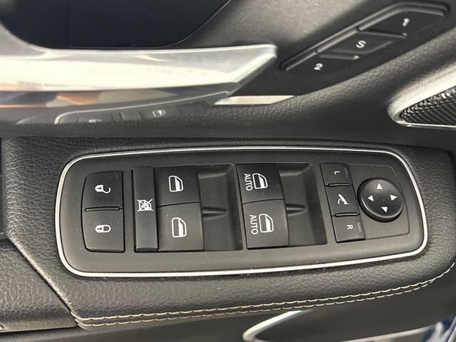 Used 2021 RAM 1500 Laramie w/ Sport Appearance Package AWD/4WD image 28