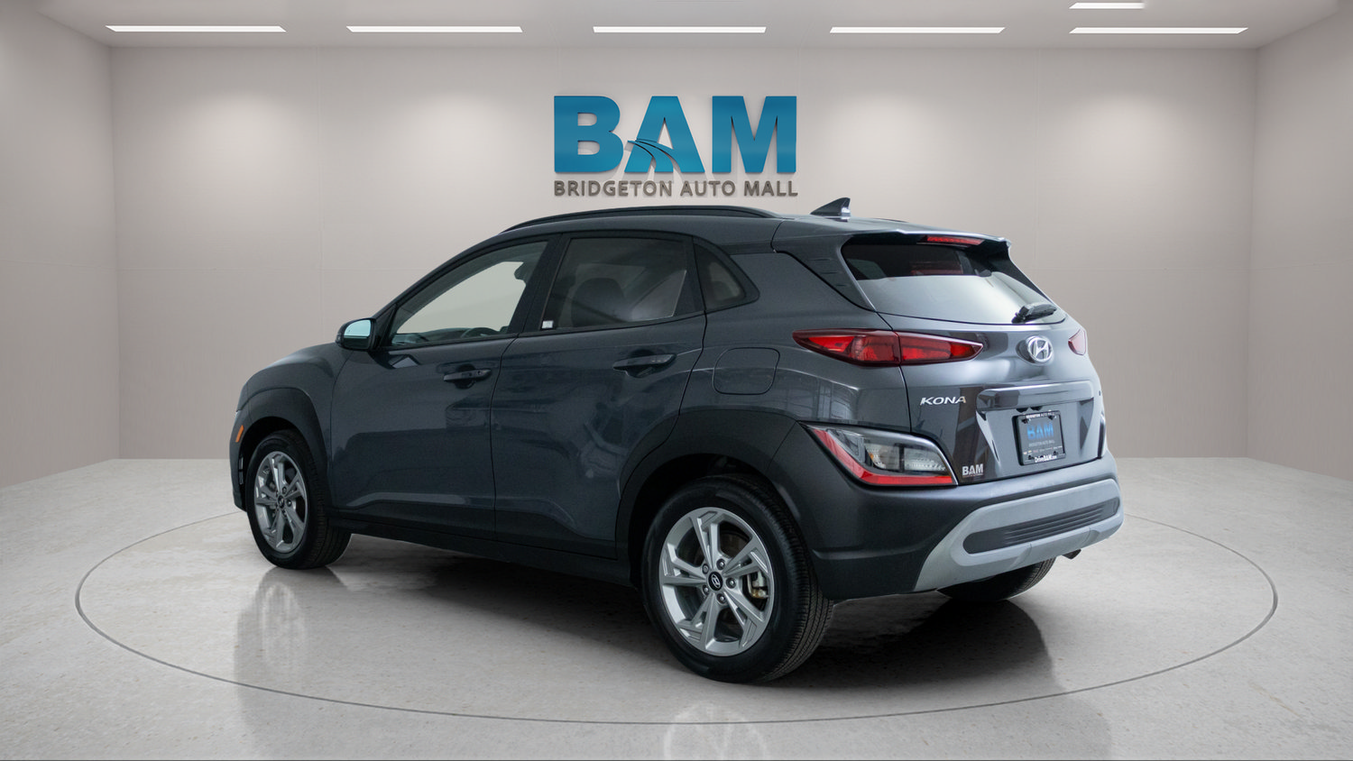 Used 2023 Hyundai Kona SEL w/ Cargo Package AWD/4WD image 5