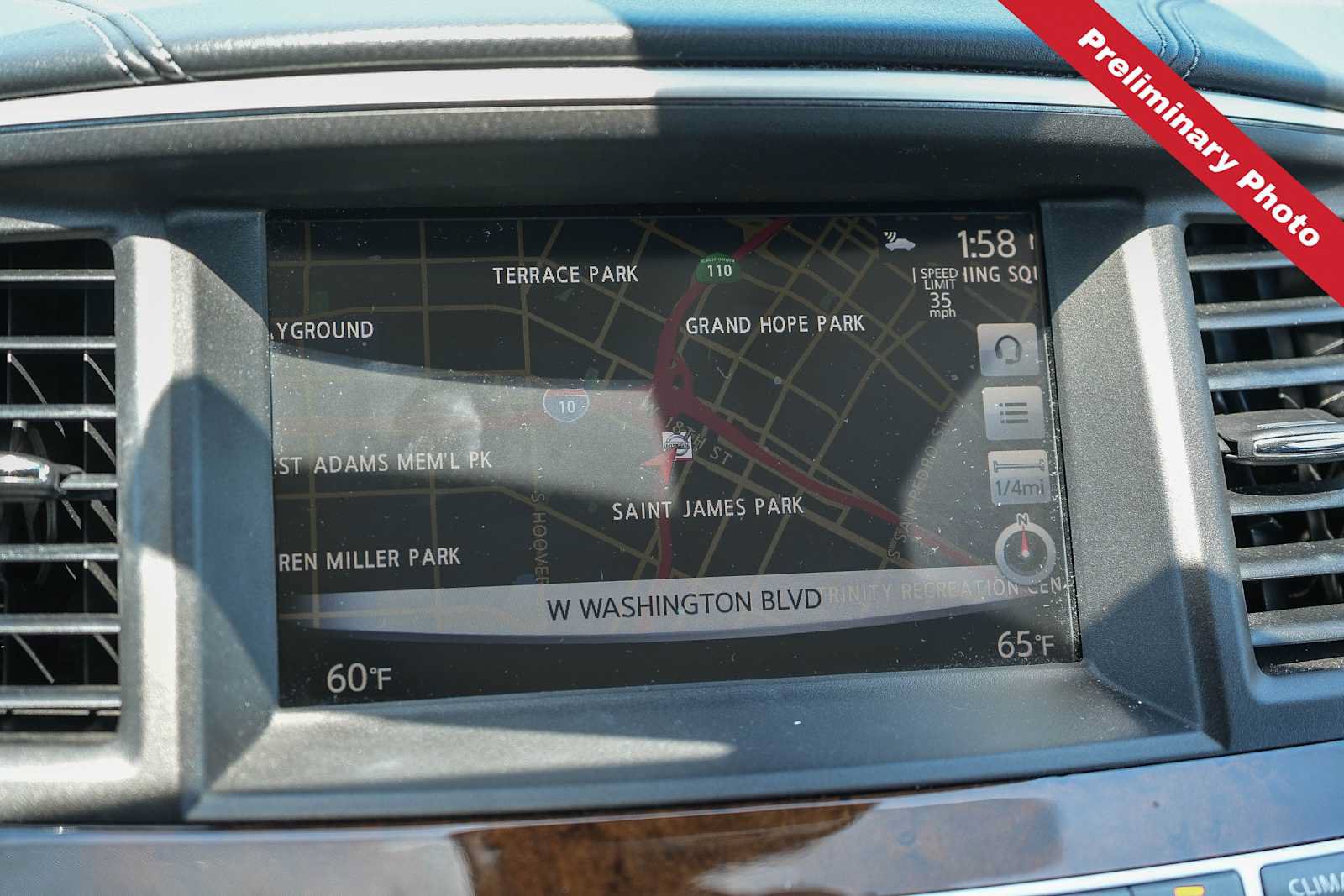 Used 2019 INFINITI QX60 Luxe w/ Sensory Package AWD/4WD image 18