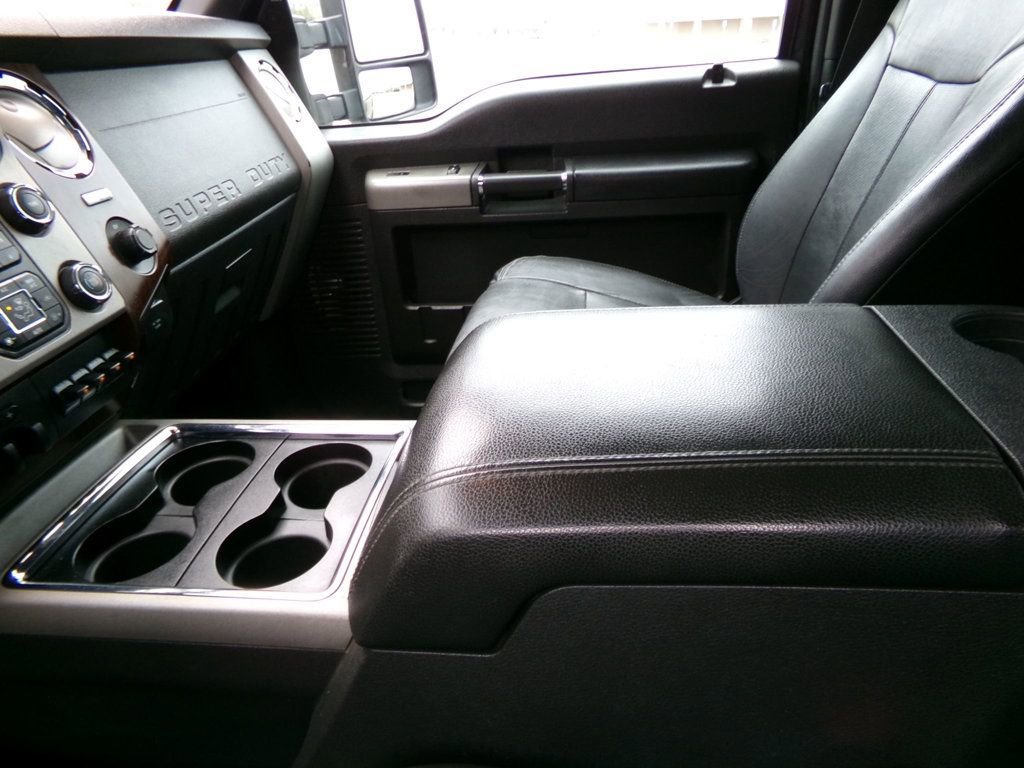 Used 2014 Ford F350 Lariat w/ Lariat Interior Package image 12