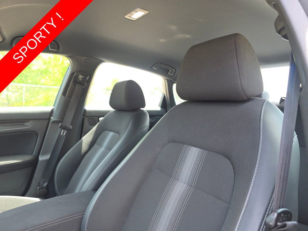 Used 2025 Honda Civic Sport image 23