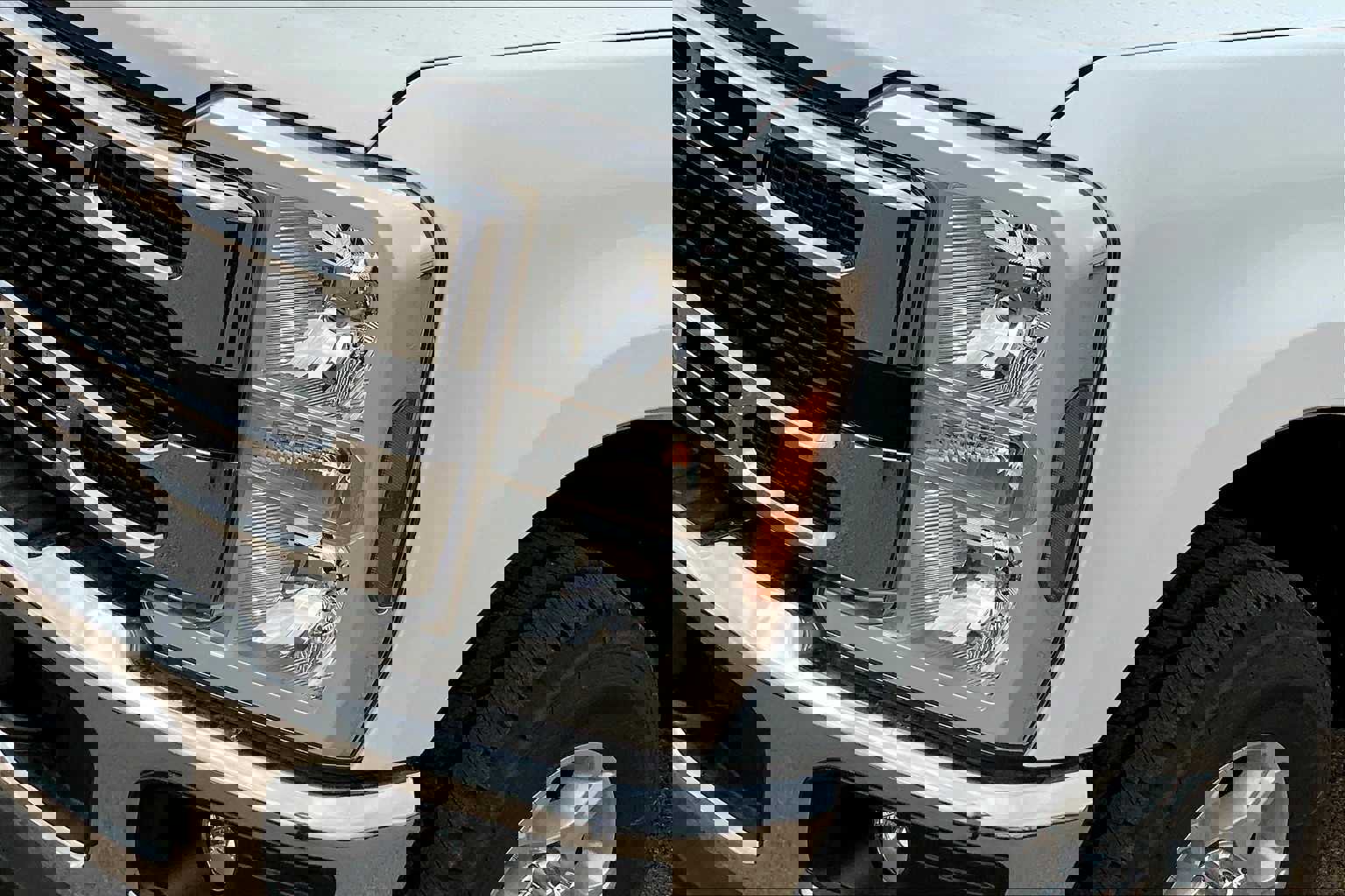 New 2026 Ford F250 XLT w/ FX4 Off-Road Package image 13