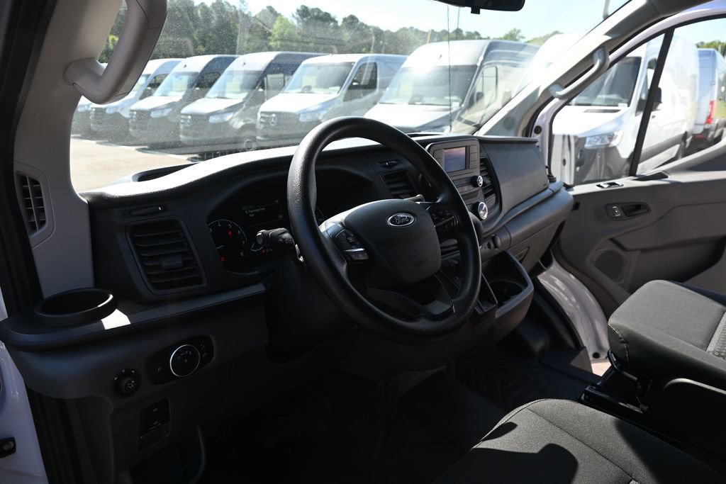 Used 2024 Ford Transit 250 Low Roof w/ Exterior Upgrade Package RWD image 8