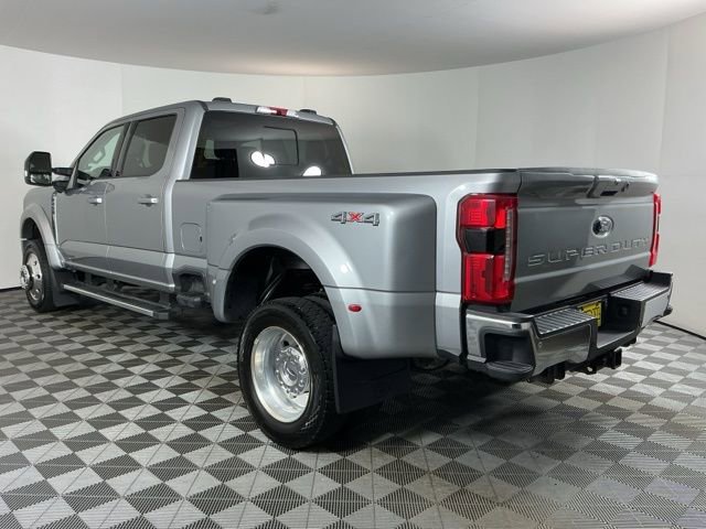 Certified 2024 Ford F450 Lariat w/ Camper Package image 6