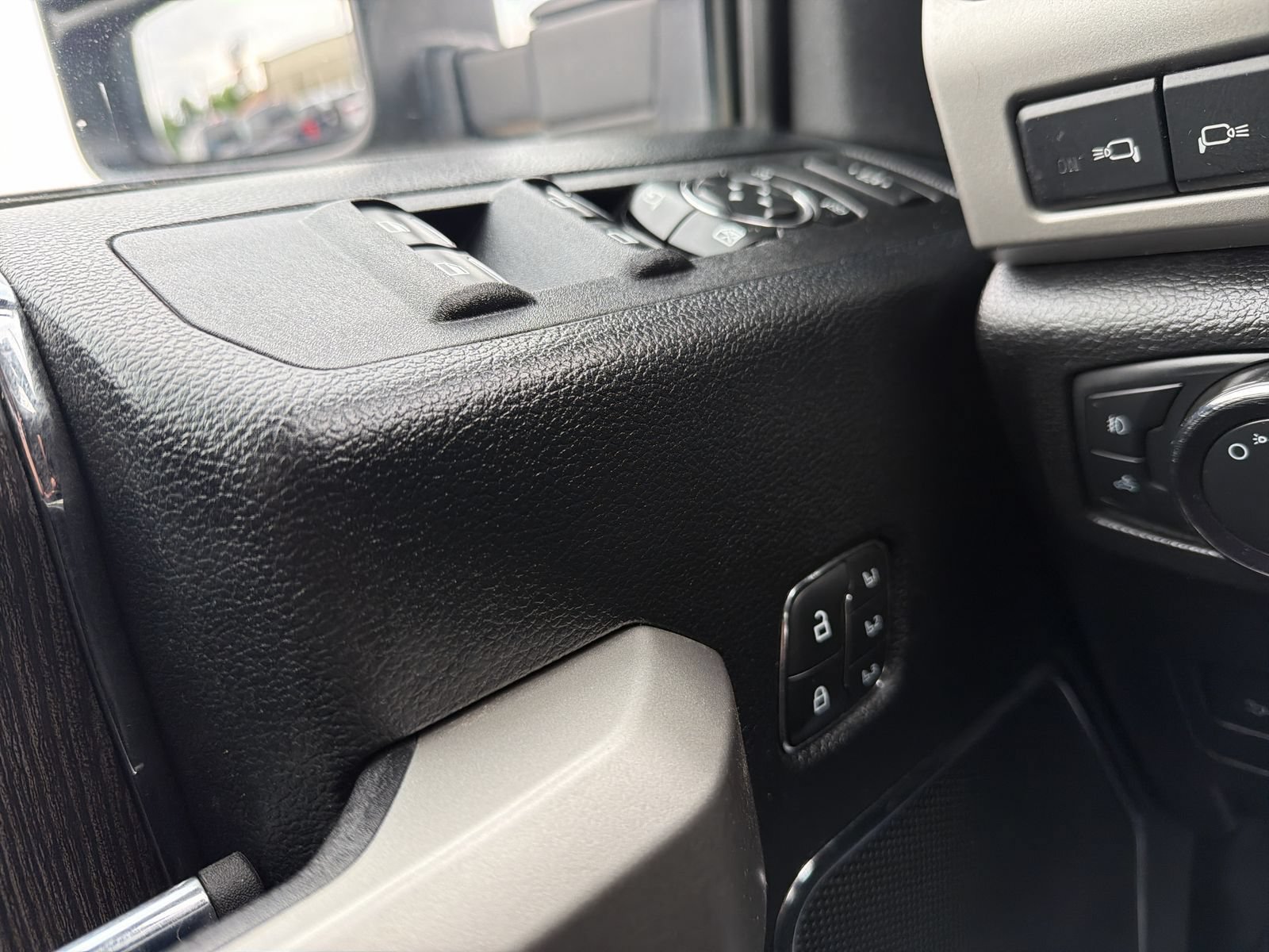 Used 2021 Ford F450 Lariat w/ Lariat Ultimate Package AWD/4WD image 31