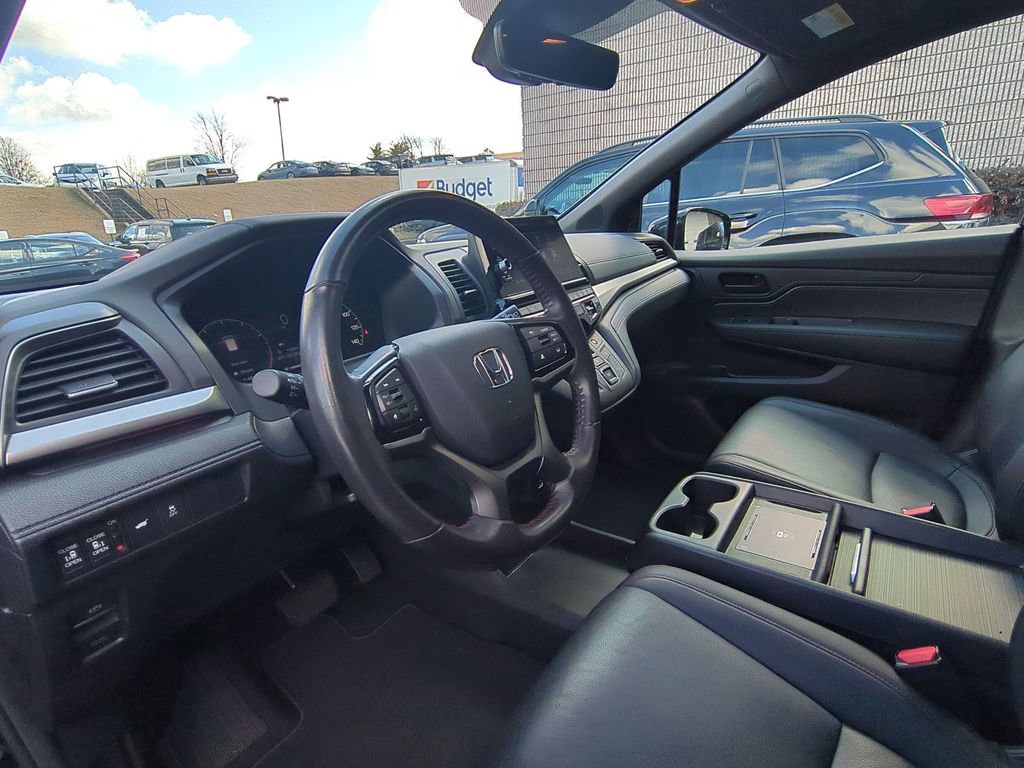 Used 2025 Honda Odyssey Sport-L image 15