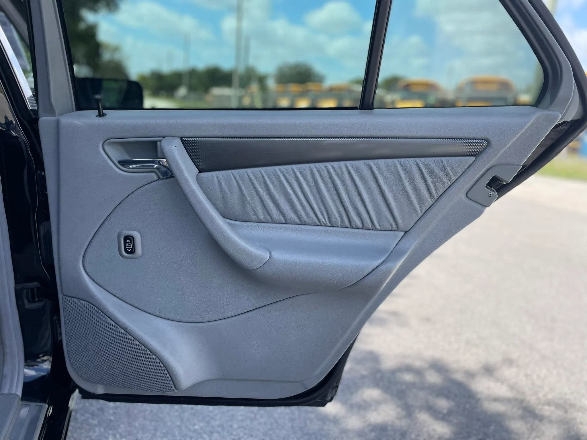 Used 1999 Mercedes-Benz C 280 Sedan image 29