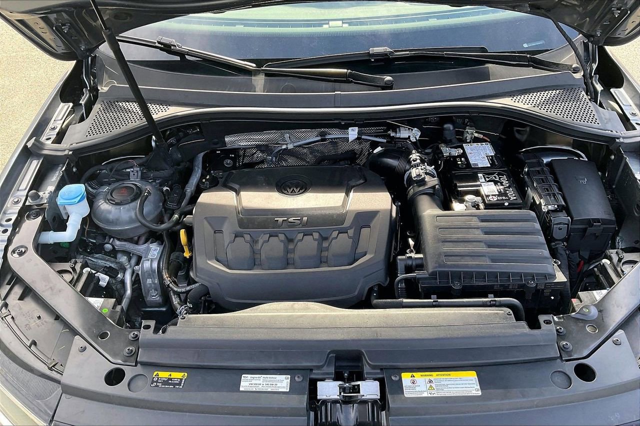 Used 2024 Volkswagen Tiguan S image 38