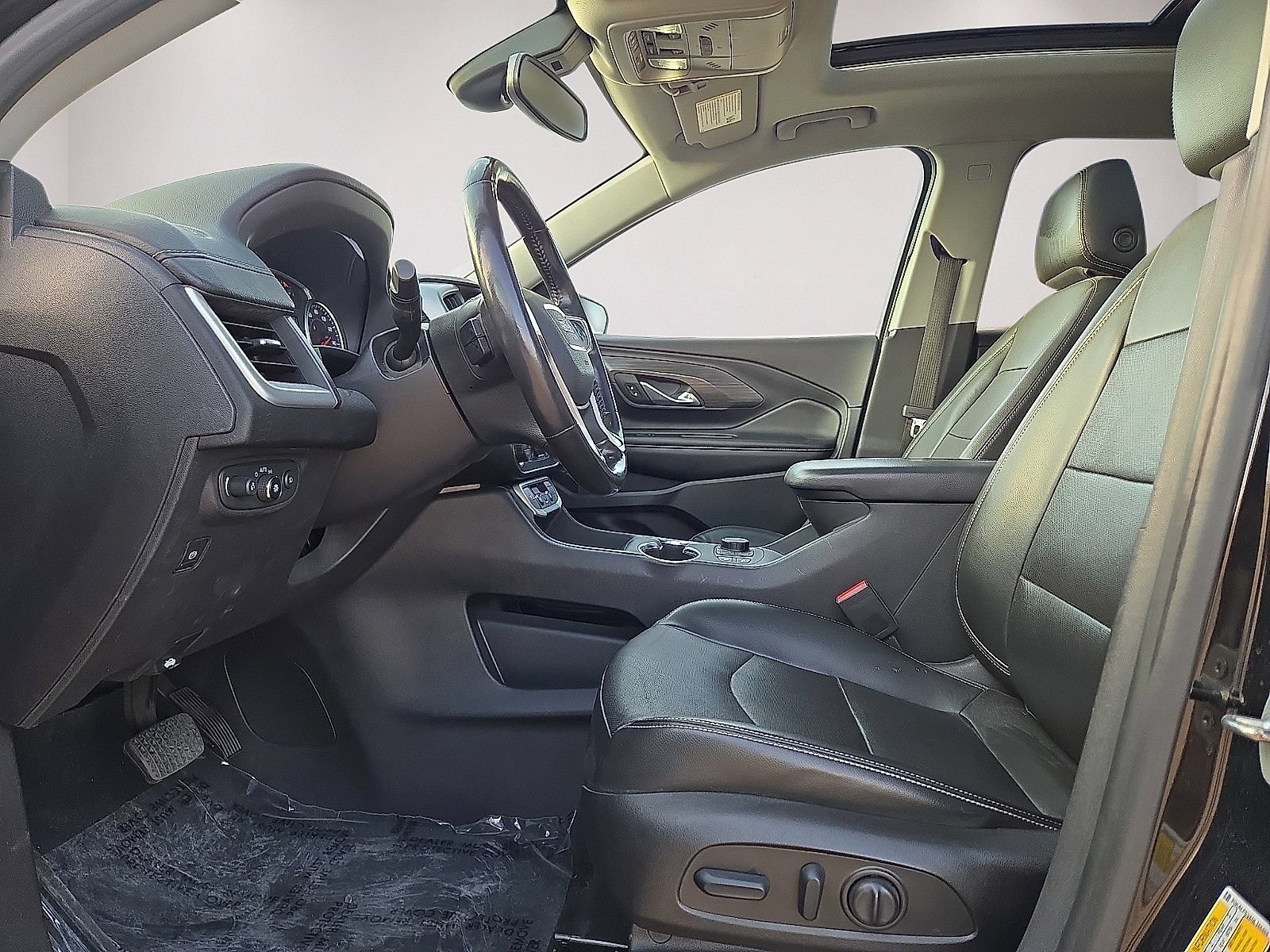 Used 2022 GMC Terrain SLT FWD image 23