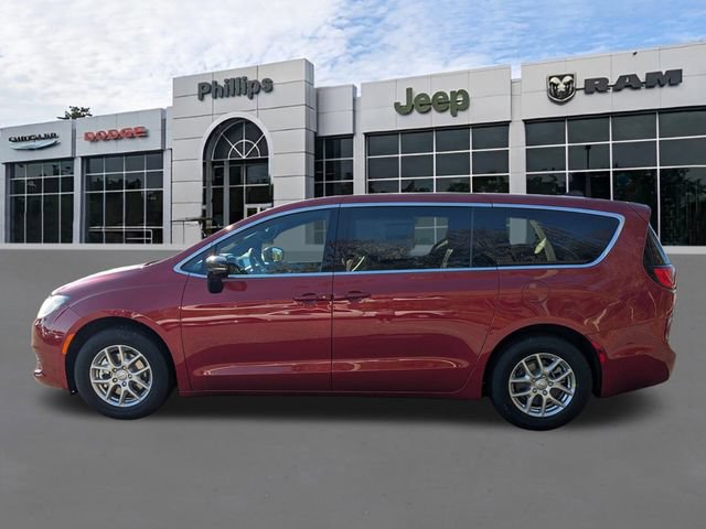 New 2026 Chrysler Voyager LX FWD image 7