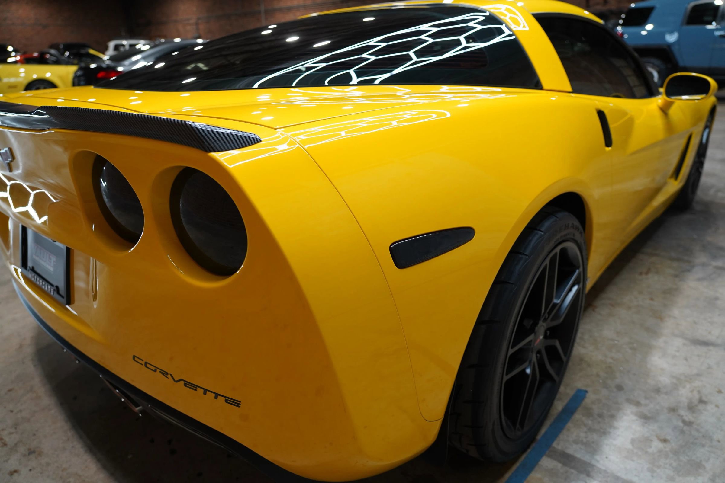 Used 2006 Chevrolet Corvette Coupe w/ Preferred Equipment Group image 22