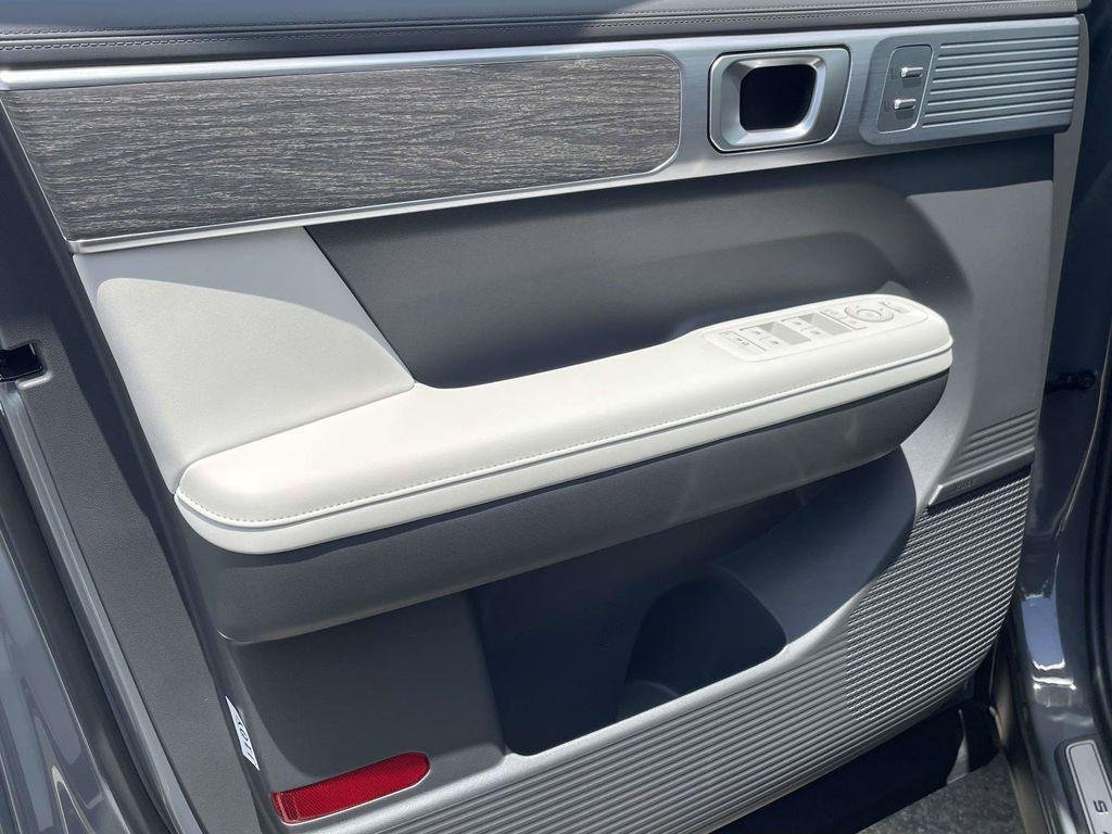 New 2026 Hyundai Santa Fe Calligraphy FWD image 40