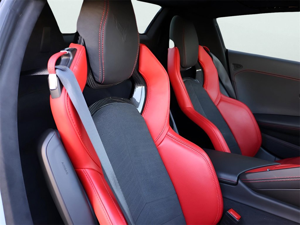 Used 2023 Chevrolet Corvette Stingray Premium Conv w/ Z51 Performance Package image 18