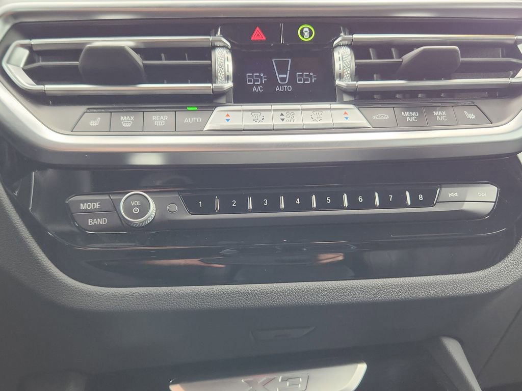 Certified 2024 BMW X3 xDrive30i w/ Convenience Package image 21