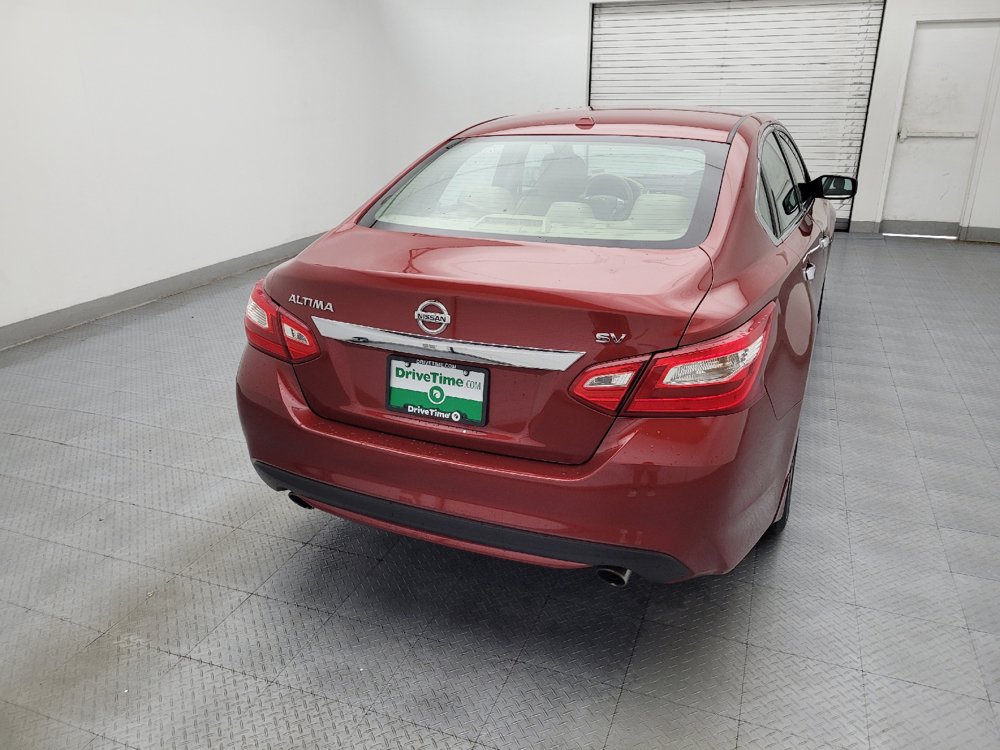 Used 2016 Nissan Altima 2.5 SV FWD image 7