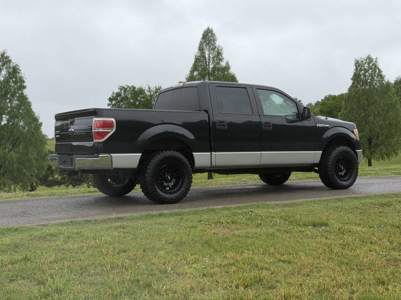 Used 2010 Ford F150 XLT RWD image 13