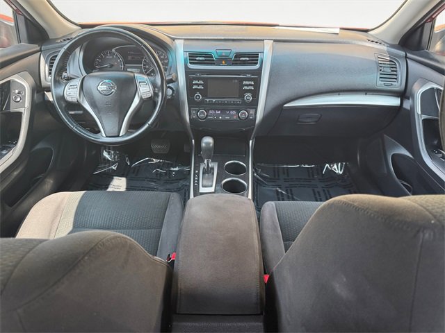 Used 2014 Nissan Altima 2.5 SV image 10