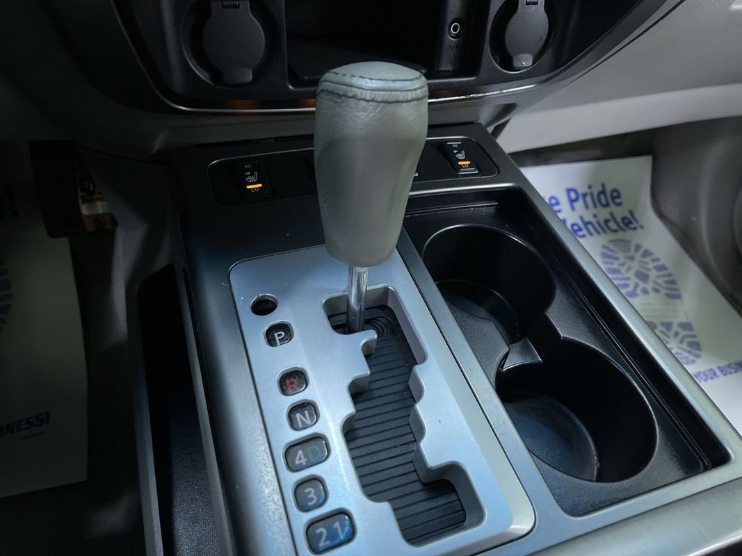 Used 2010 Nissan Armada Platinum w/ Captain Seat Pkg image 26