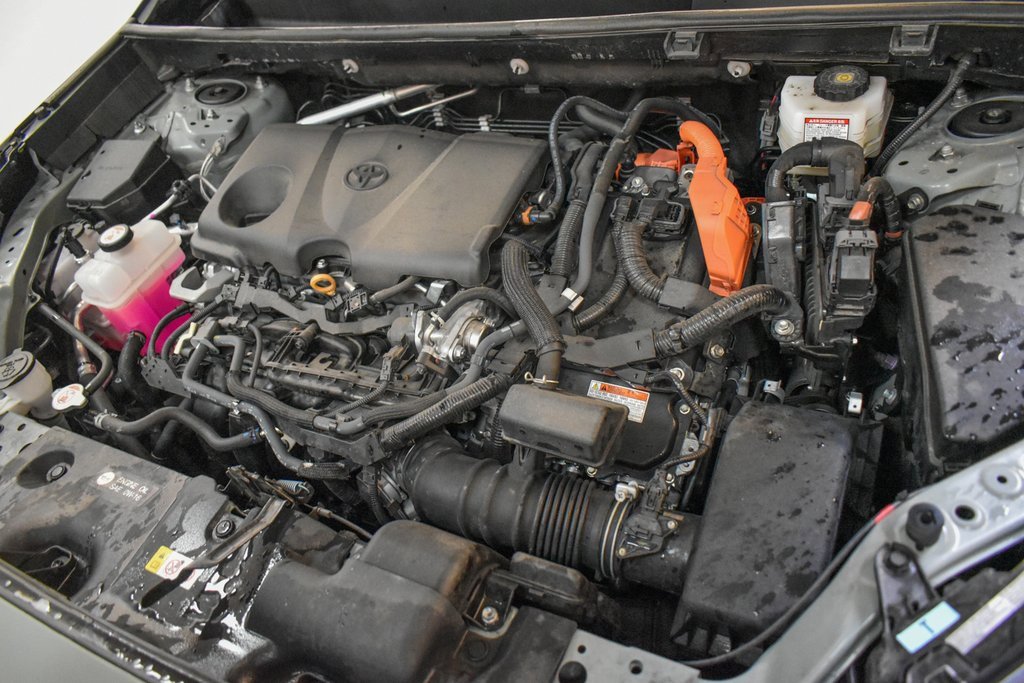 Used 2023 Toyota RAV4 XLE image 8