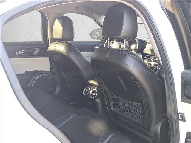 Used 2020 Alfa Romeo Giulia w/ Nero Edizione image 17
