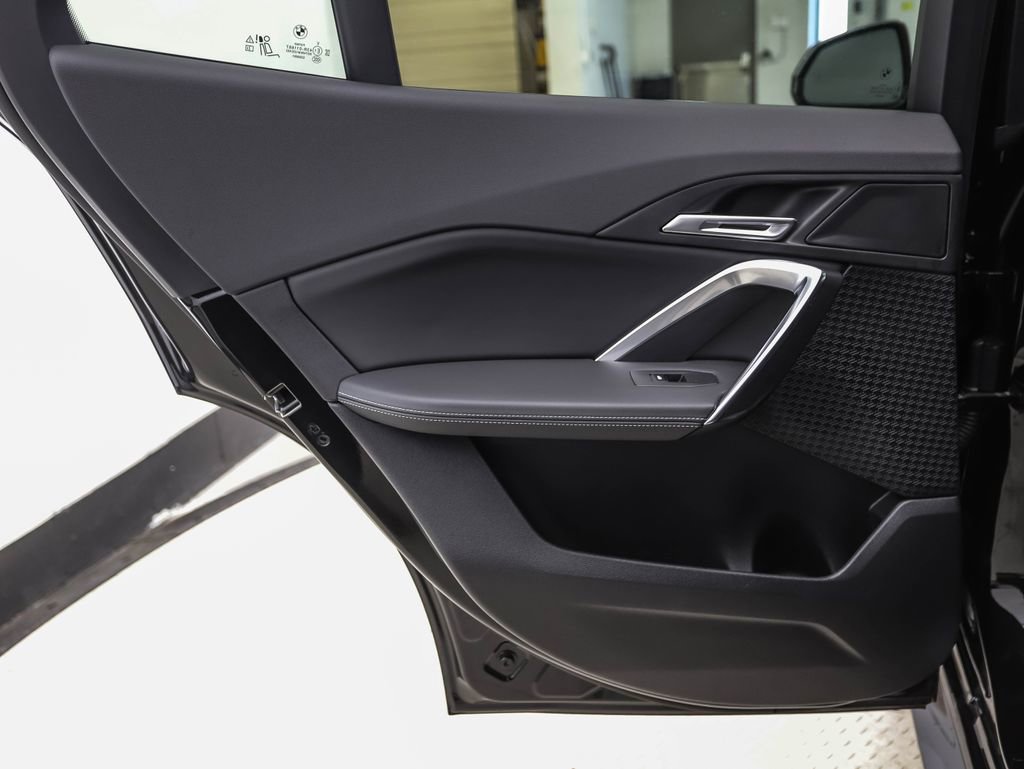 Used 2026 BMW X2 xDrive28i image 19