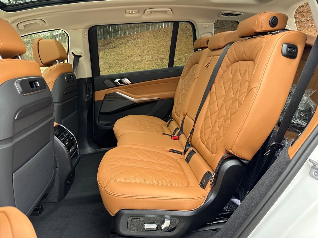 New 2026 BMW X7 xDrive40i image 22