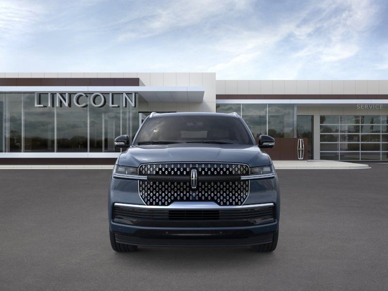 New 2026 Lincoln Navigator L Reserve AWD/4WD image 6