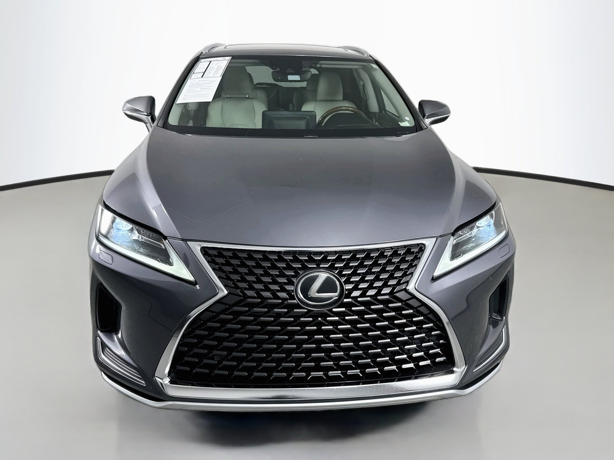 Used 2020 Lexus RX 350L Premium w/ Premium Package AWD/4WD image 2