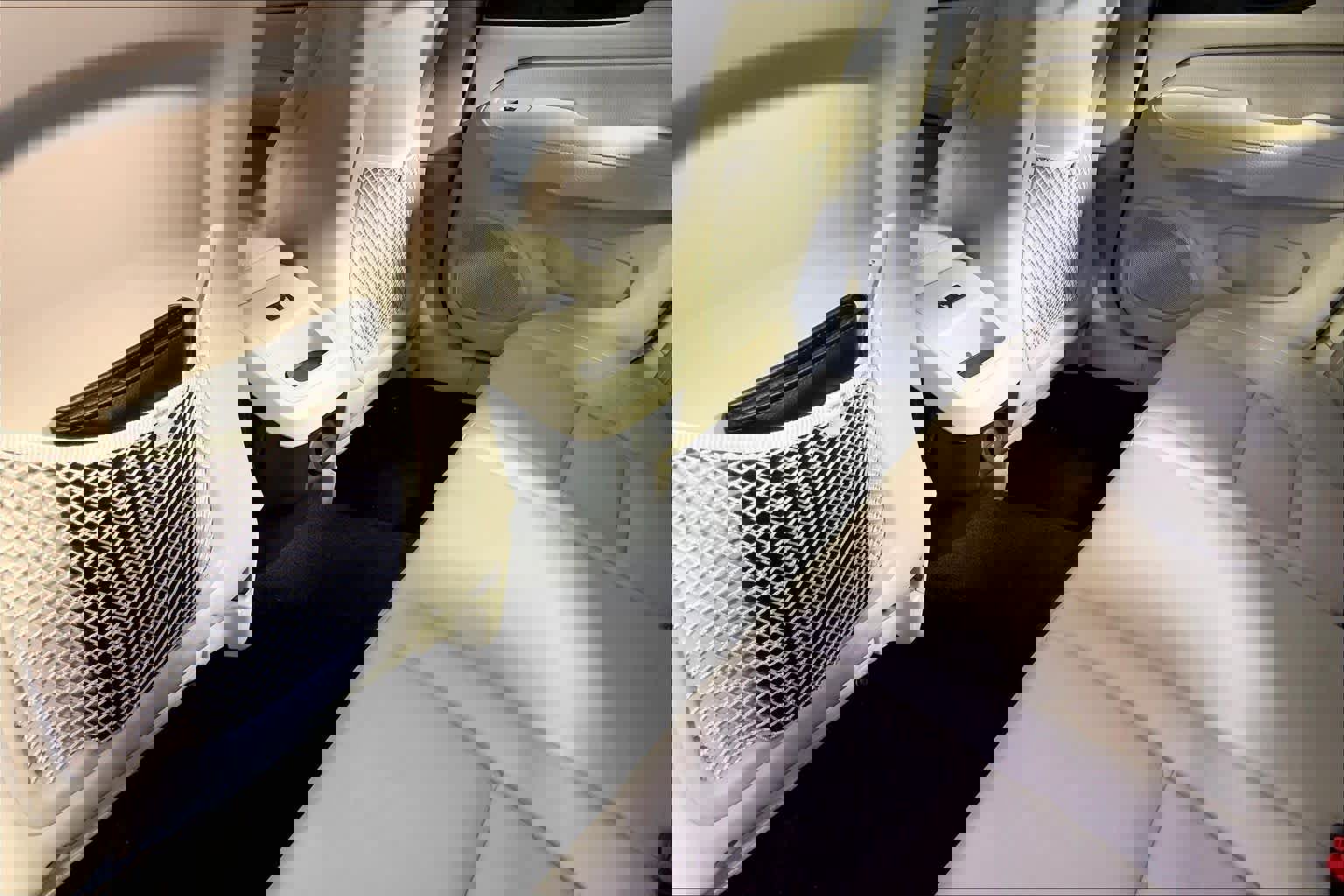 Used 2022 Volvo S60 B5 Momentum w/ Premium Package image 35