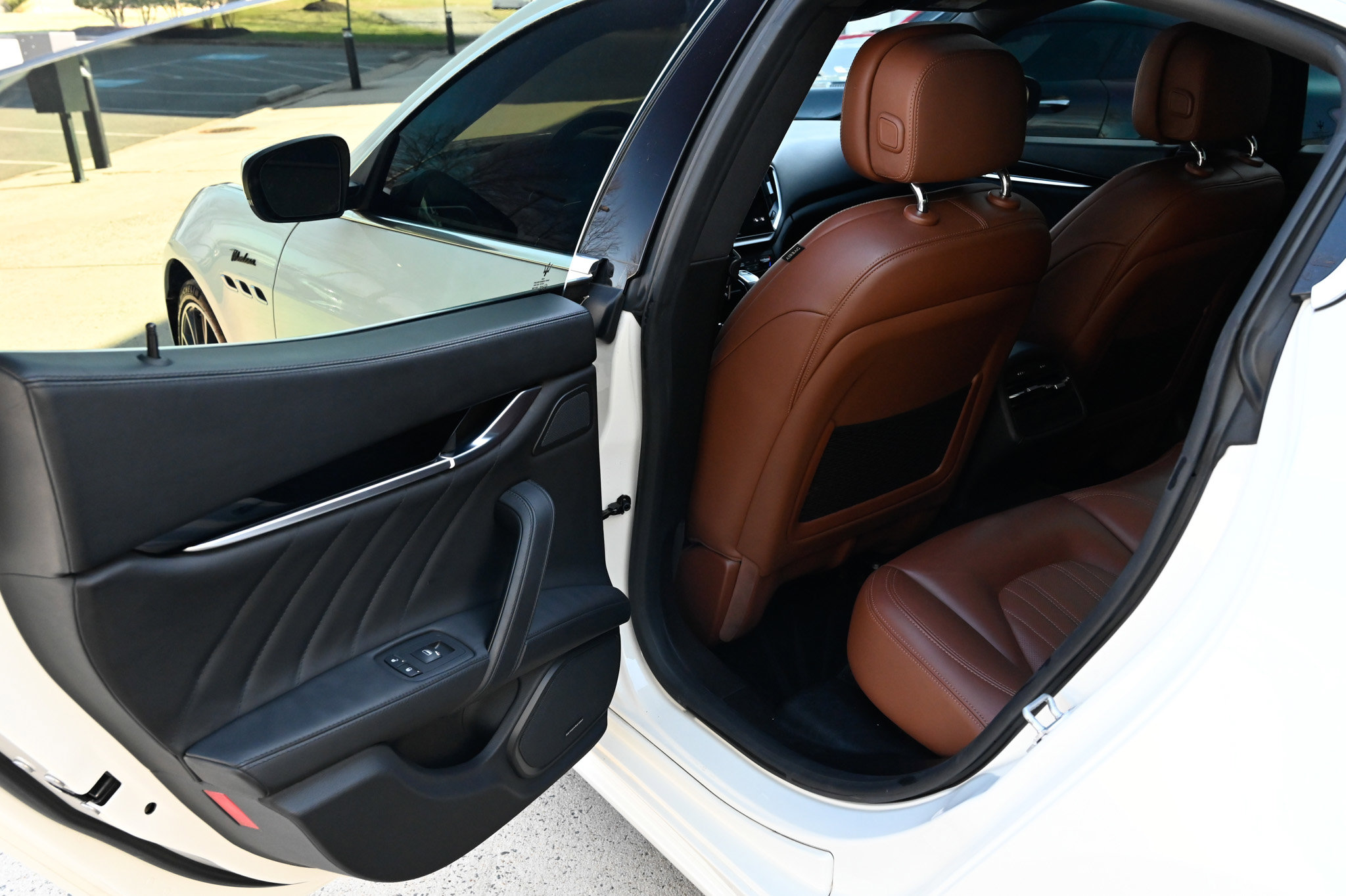 Used 2022 Maserati Ghibli Modena Q4 image 35