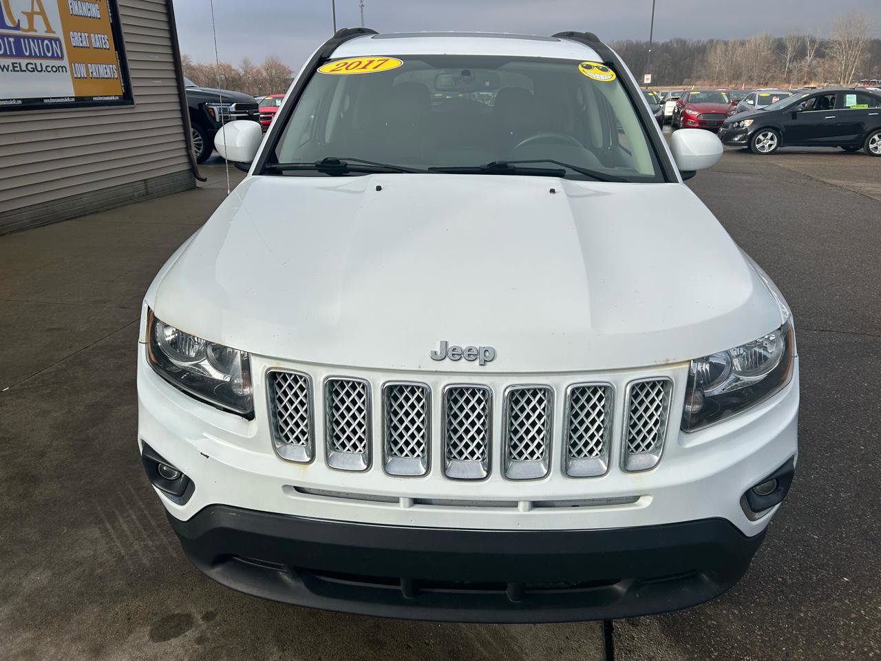 Used 2017 Jeep Compass High Altitude FWD image 2