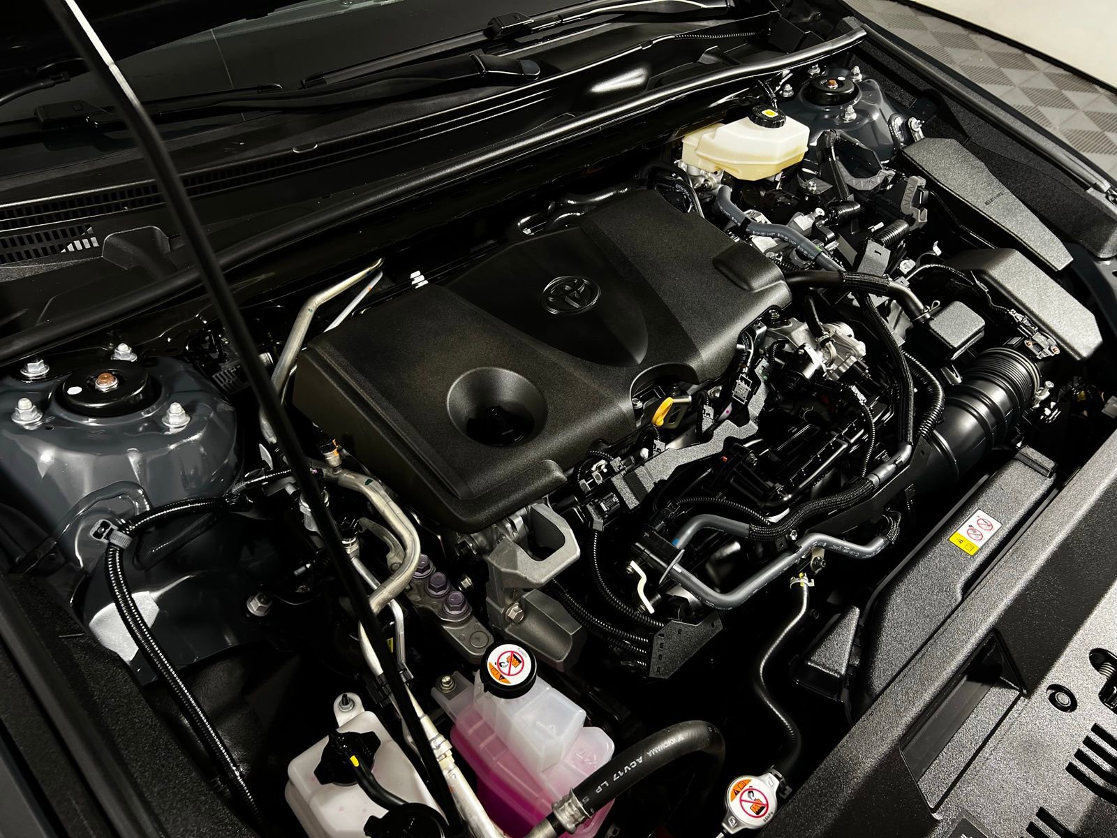 Certified 2025 Toyota Camry LE image 10