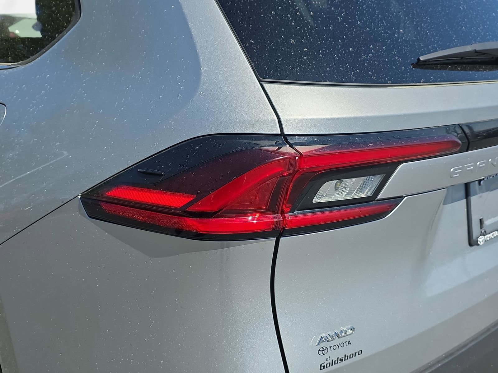 Used 2025 Toyota Grand Highlander AWD image 26