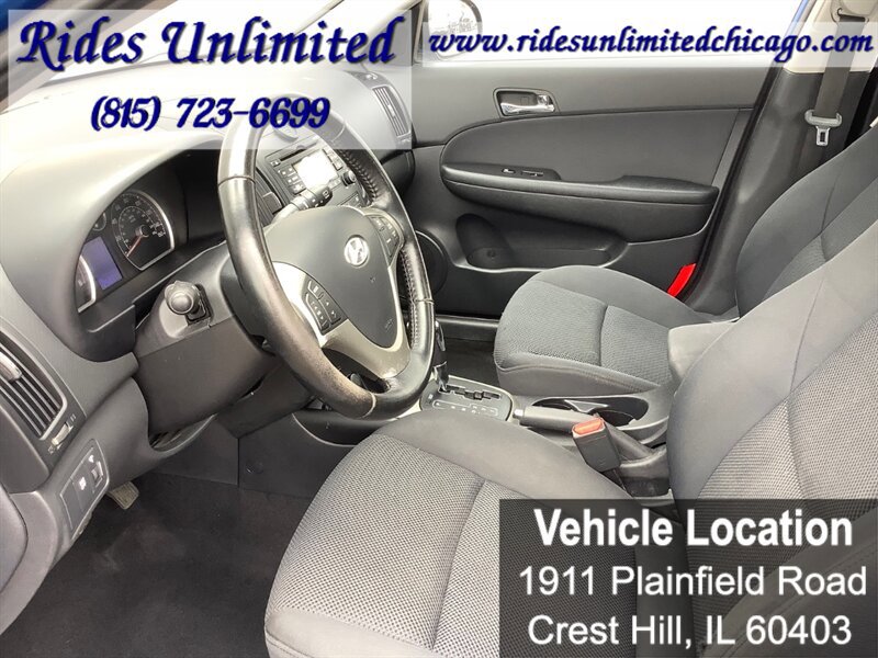 Used 2009 Hyundai Elantra w/ Premium-Sport Pkg 2 image 12