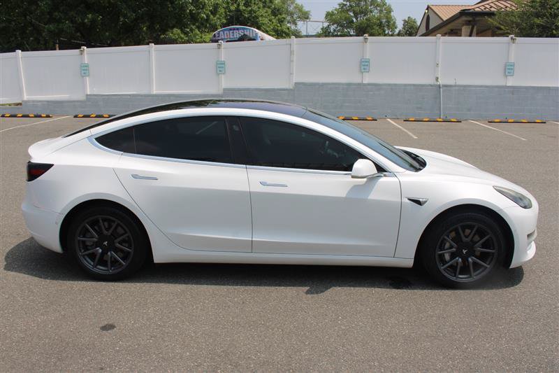 Used 2018 Tesla Model 3 Long Range AWD/4WD image 8