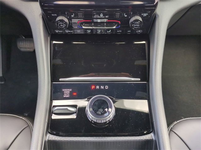 New 2025 Jeep Grand Cherokee L Limited w/ Black Appearance Package image 19