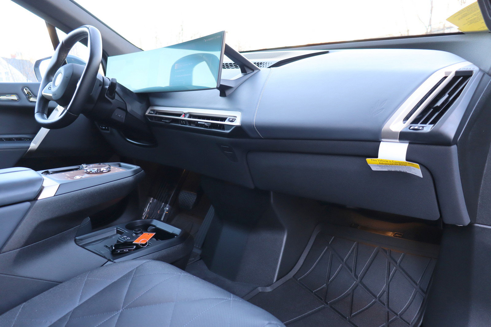 Used 2023 BMW iX M60 w/ Executive Package image 22