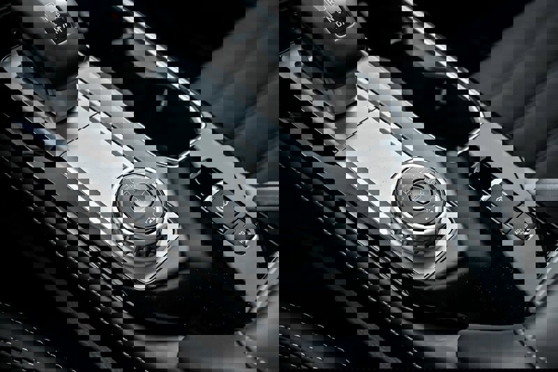 New 2025 Mitsubishi Outlander AWD image 25