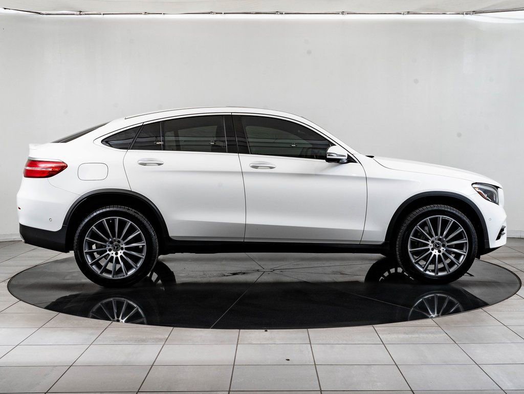Used 2019 Mercedes-Benz GLC 300 4MATIC Coupe image 11