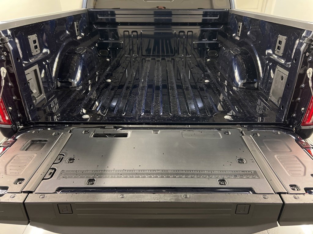 New 2025 Ford F150 Lariat w/ Equipment Group 502A High image 37