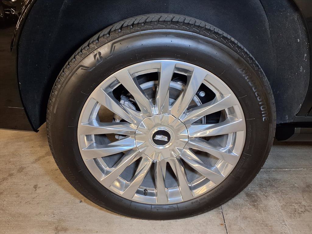 Certified 2024 Cadillac Escalade Premium Luxury w/ Performance Package image 20