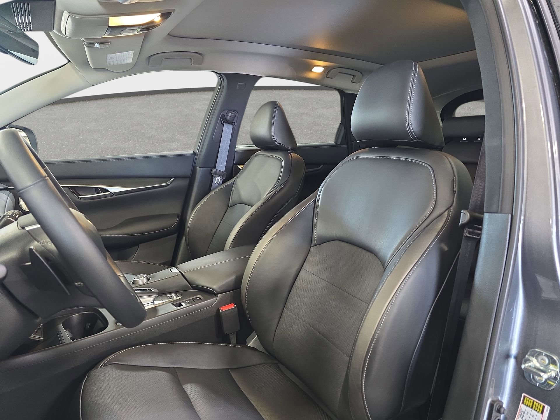 Certified 2025 INFINITI QX50 Luxe w/ Cargo Package image 15